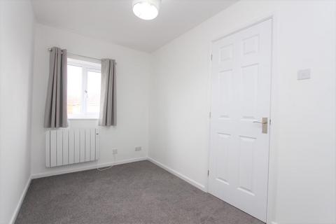 2 bedroom house to rent, Apple Tree Close, Linslade