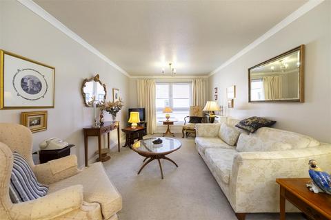 2 bedroom retirement property for sale, 36, Argyle Court, St. Andrews