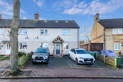 5 bedroom semi-detached house for sale, Dell Road, Watford, WD24