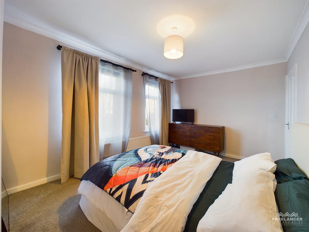 Bedroom 1 again