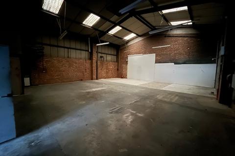 Industrial unit to rent, 5 King Edward Quay, Colchester, Essex, CO2