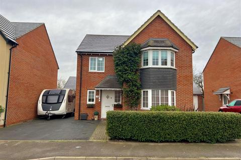 4 bedroom detached house for sale, Buckingham Way, Stratford-Upon-Avon CV37