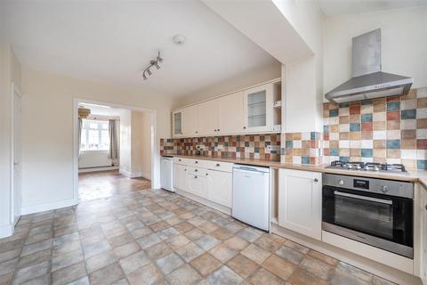 2 bedroom terraced house for sale, High Street, Ripley