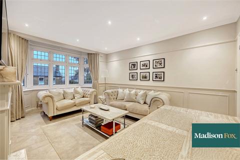 2 bedroom apartment for sale, Grange Court, Loughton IG10