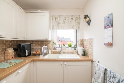 2 bedroom apartment for sale, New Road, Bromsgrove B60