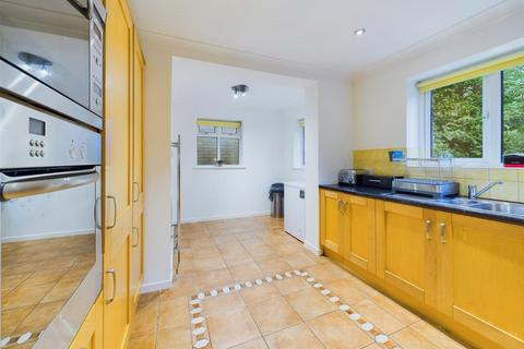 4 bedroom detached house for sale, Meadoway, Aylesbury HP17