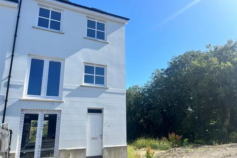 undefined, Kensington Gardens, Haverfordwest