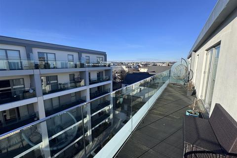 2 bedroom apartment to rent, REN080 - St Helier