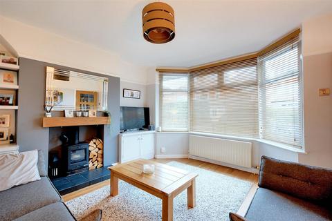 2 bedroom semi-detached house for sale, Barrydale Avenue, Beeston