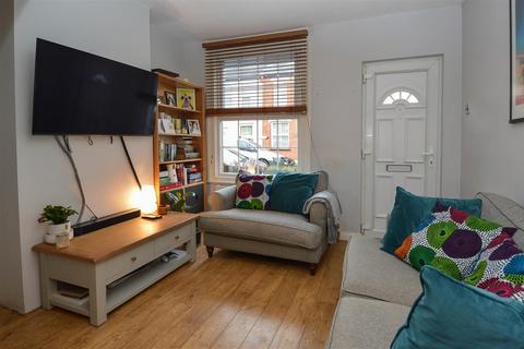 2 bedroom terraced house for sale, North Road Avenue, Brentwood