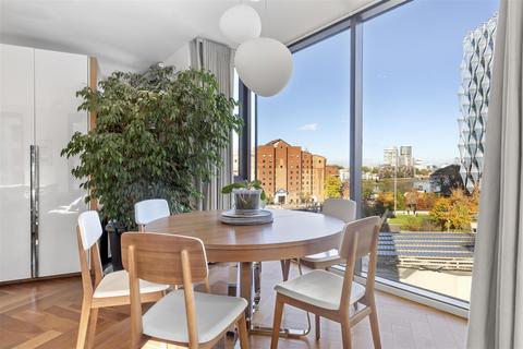 2 bedroom flat to rent, Ambassador Building, 5 New Union Square Nine Elms, London, SW11