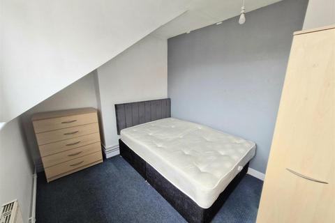 5 bedroom terraced house to rent, £100pppw excl bills - 5 Bedroom House on Radford Road, Nottingham