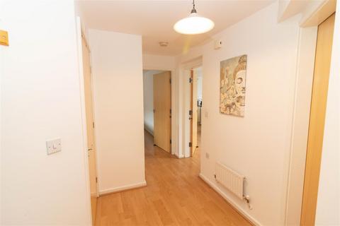 10 Redgrave Close, Gateshead, NE8 3JE