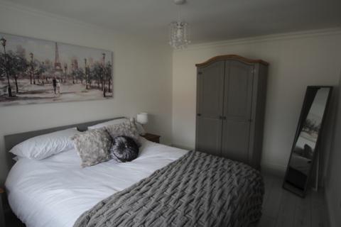 2 bedroom flat to rent, Aberdare, CF44