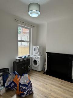 2 bedroom terraced house to rent, Katherine Road, Smethwick, West Midlands, B675QZ