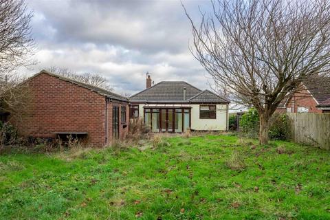 3 bedroom detached bungalow for sale, Withernsea Road, Holmpton