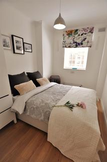 1 bedroom apartment to rent, Chelsea Manor Street, London SW3