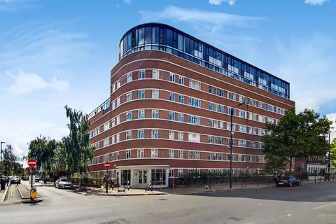 2 bedroom flat to rent, Sandhurst Court, Brixton, London, SW2