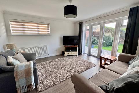 3 bedroom detached bungalow for sale, Sunningdale Way, Kirby Cross, Frinton-on-Sea, CO13