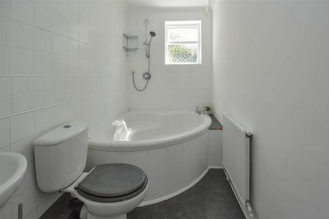 15 Sussex Road, Warley, Brentwood, CM14 5JQ