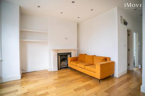 2 bedroom flat to rent, 5 Waldegrave Road, London SE19