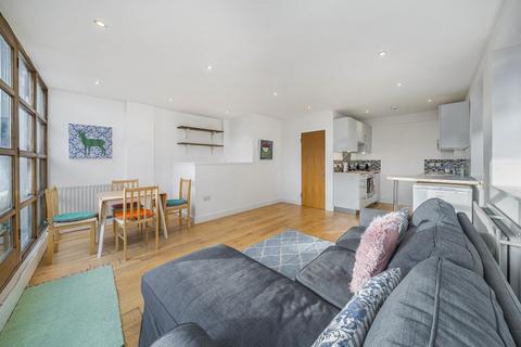 2 bedroom flat for sale, Amies Street, Battersea