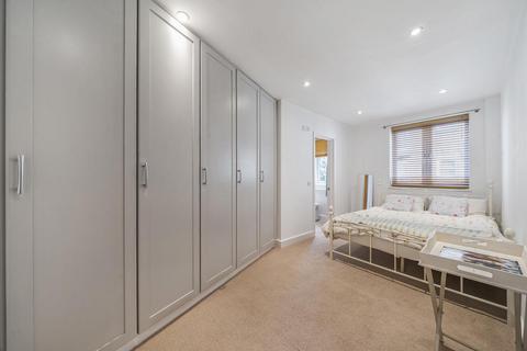 2 bedroom flat for sale, Amies Street, Battersea