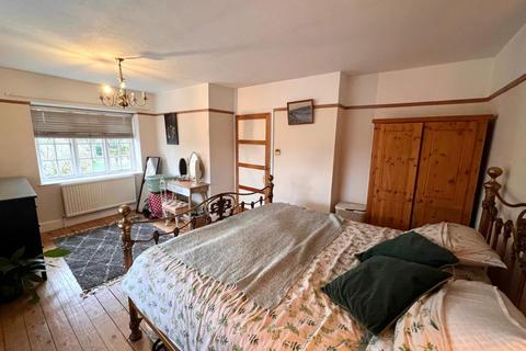 20 Beech Lane, Kislingbury, Northampton, NN7 4AL