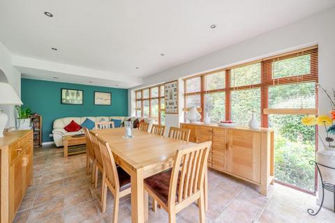 4 Folly View Crescent, Faringdon, SN7 7DJ