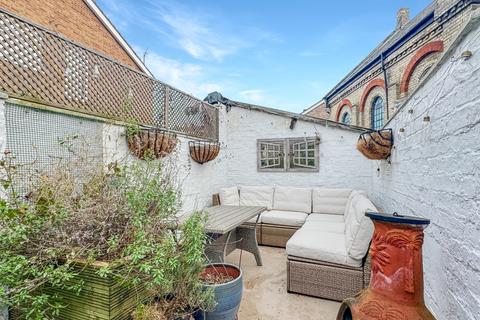 180 High Street, Cherry Hinton, Cambridge, CB1 9HJ