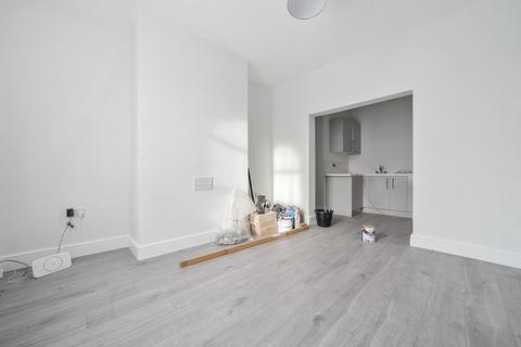 69 Milton Road, Gravesend, DA12 2PJ
