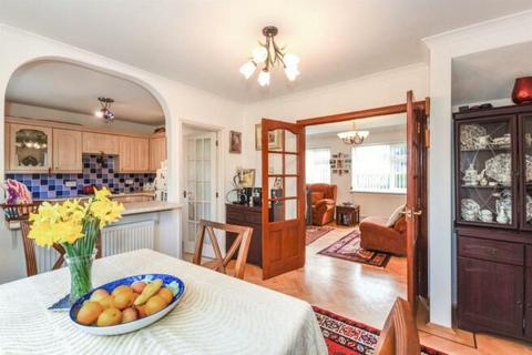 3 bedroom semi-detached house for sale, Marlborough Road, Pilgrims Hatch, Brentwood