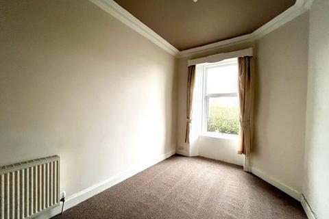 2 bedroom flat to rent, 26B Union Street Stirling FK8 1NY