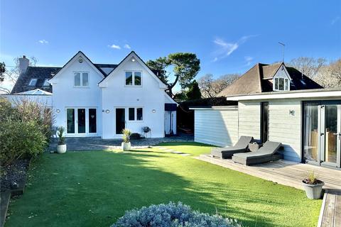 5 bedroom detached house for sale, Seaway Avenue, Christchurch BH23