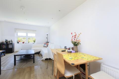 2 bedroom flat for sale, Florence Way, Balham, London