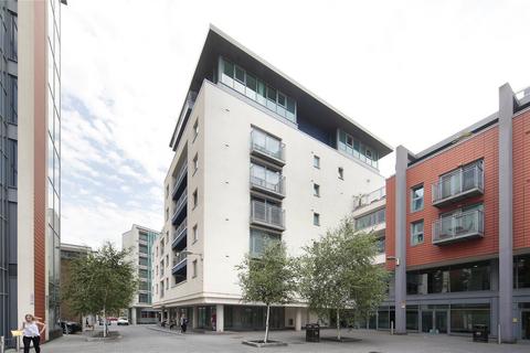 2 bedroom flat for sale, Hardwicks Square, London