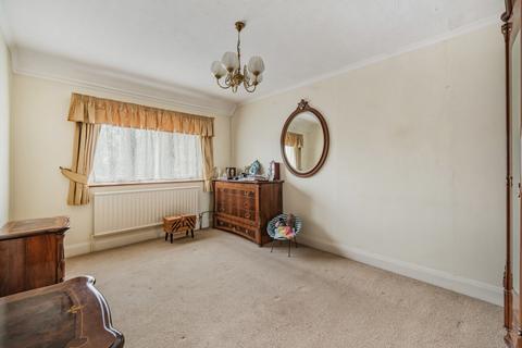 3 bedroom semi-detached house for sale, Dudley Road, Walton-On-Thames, Surrey, KT12