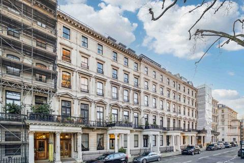 1 bedroom flat for sale, Ennismore Gardens, Knightsbridge