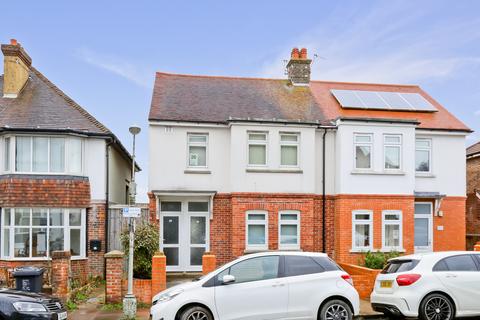 2 bedroom flat to rent, Reigate Road, Brighton BN1