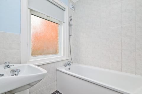 2 bedroom flat to rent, Reigate Road, Brighton BN1