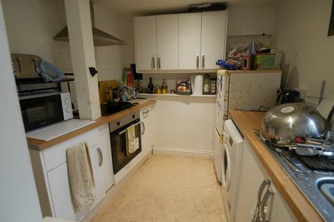 1 bedroom flat for sale, 80 Mitchell Avenue, Ventnor, Isle Of Wight. PO38 1DS