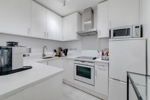 2 bedroom flat for sale, Westbourne Terrace, Bayswater, London