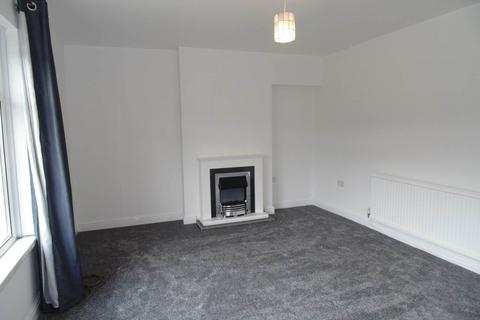 3 bedroom end of terrace house to rent, Tir Bach Road, Wyllie NP12