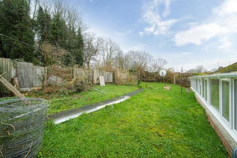 Glenbol Compton Road, East Ilsley, Newbury, RG20 7LJ