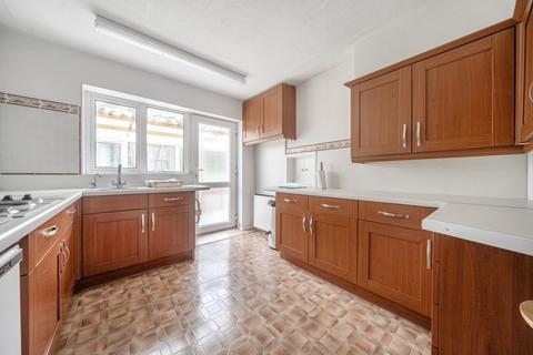 Glenbol Compton Road, East Ilsley, Newbury, RG20 7LJ