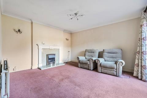 2 bedroom bungalow for sale, Sherwood Gardens, Oxfordshire RG9