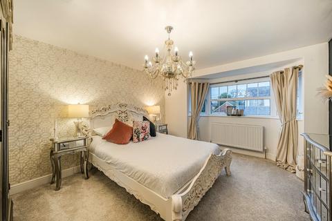 10 Fairmead Road, Shinfield, Reading, RG2 9DL