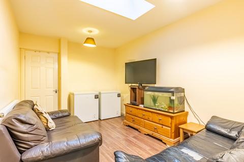 24 Manor Road, London Colney, St Albans, AL2 1PL