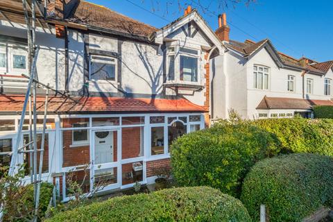 4 bedroom semi-detached house for sale, Blakehall Road, Carshalton SM5