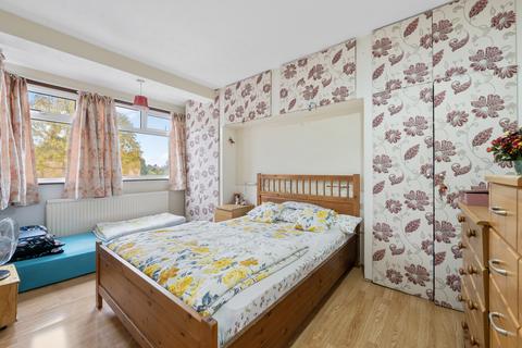 3 bedroom semi-detached house for sale, South Park Grove, New Malden KT3